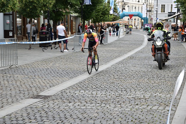 执教哲学始 执教哲学始